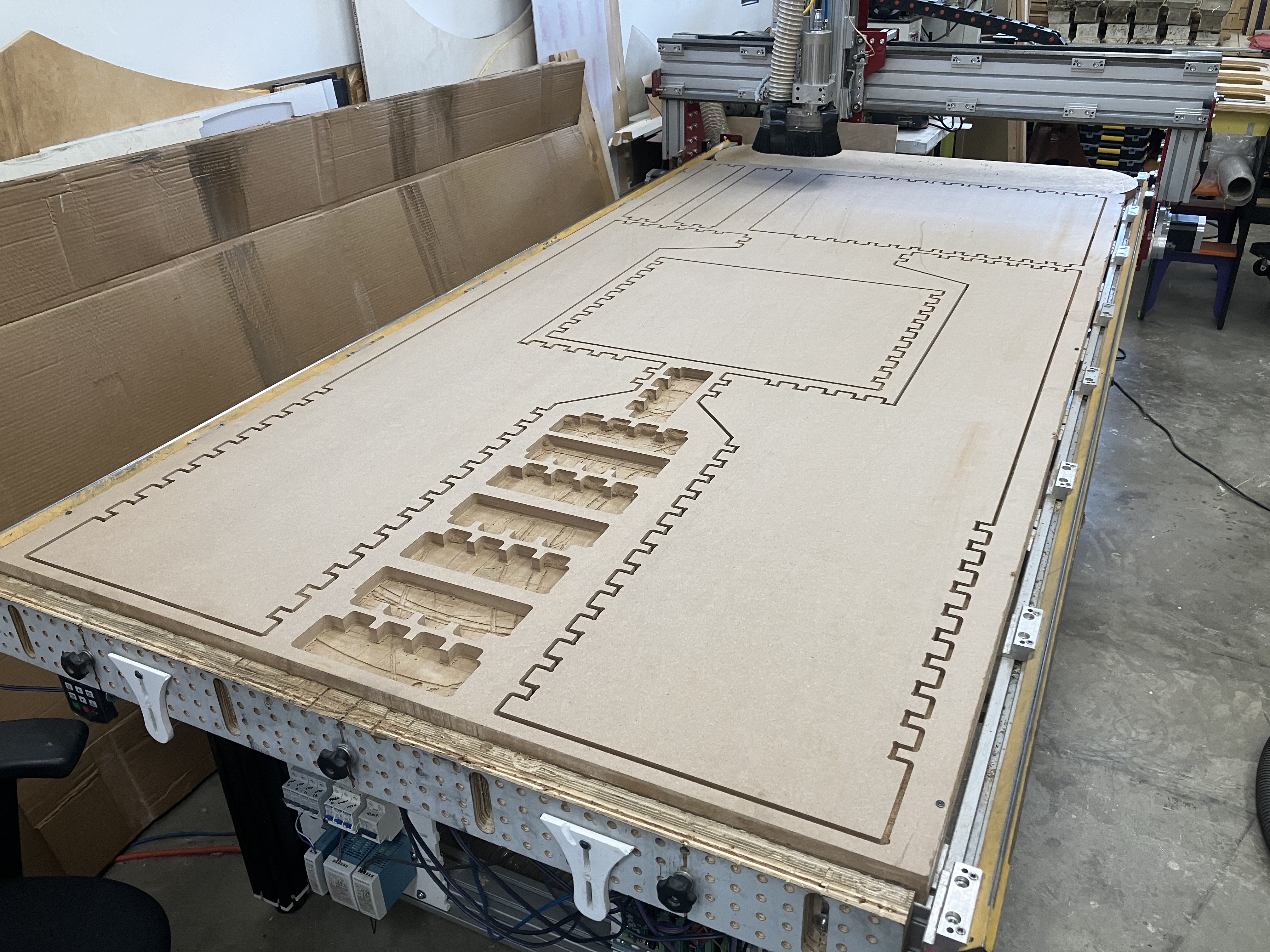 We Cut Shapes for DIY Enthusiast